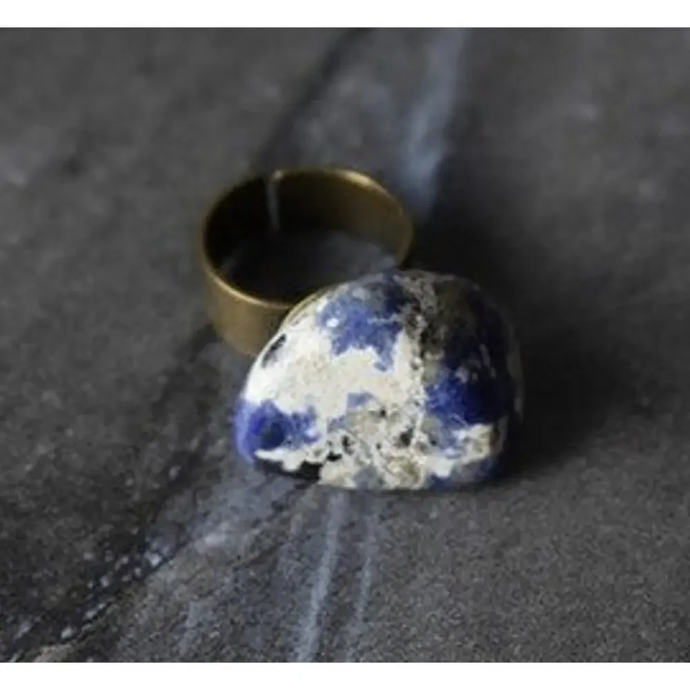 Designer's Ring with Sodalite Size 7.5